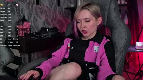 Rey online show from 04.18.26