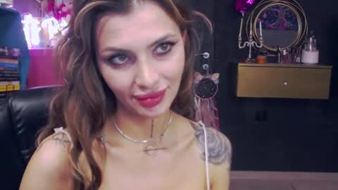 Sarah online show from 03.11.25