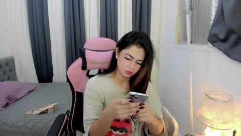 Jade online show from 12.07.24