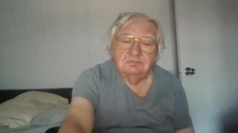 fewxtrapounds985 online show from 01.18.26