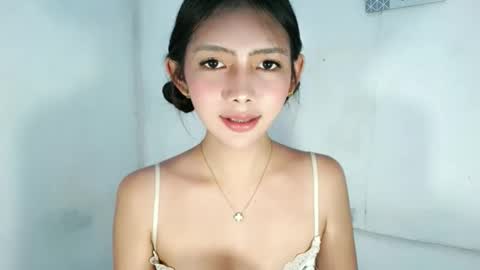 feyaaa online show from 04.21.26