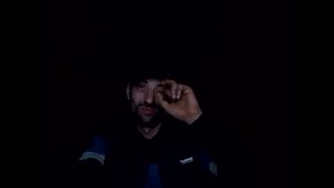 Raised in 90s online show from 02.03.26