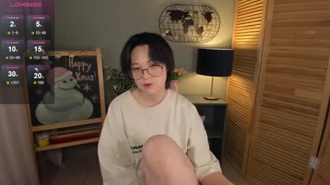 fiamoory online show from 02.04.25