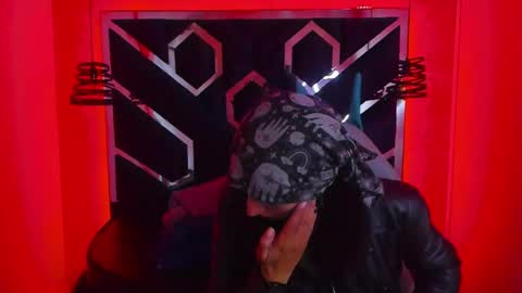 Snapshot of fieramadame chatting on 01.20.25 online show from 01.20.25