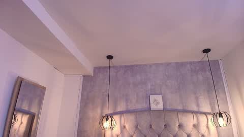 Snapshot of fieramadame chatting on 11.19.25 online show from 11.19.25