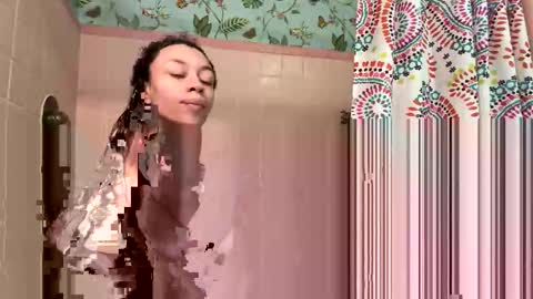 Snapshot of fiestry chatting on 02.03.25 Goddess Fiestry online show from 02.03.25