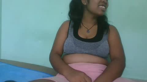 Snapshot of fifaalydia chatting on 03.12.25 fifaalydia online show from 03.12.25