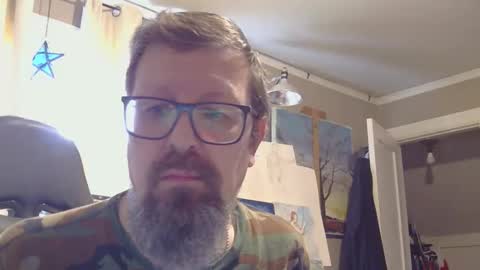 Snapshot of figuredraw chatting on 02.23.26 figuredraw online show from 02.23.26