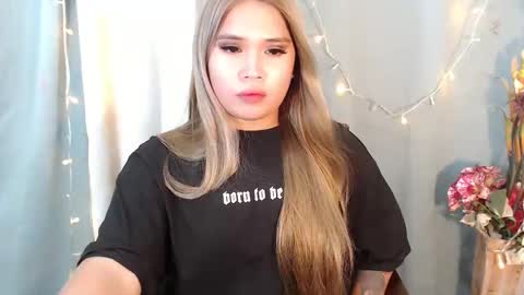 Snapshot of filipina_slutty69xxx chatting on 01.18.25 Angela DONT FORGET TO FOLLOW AND GIVE ME APPRECIATION online show from 01.18.25