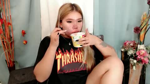 Snapshot of filipina_slutty69xxx chatting on 02.20.25 Angela DONT FORGET TO FOLLOW AND GIVE ME APPRECIATION online show from 02.20.25