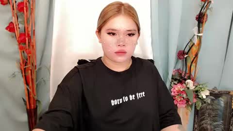 Snapshot of filipina_slutty69xxx chatting on 02.26.25 Angela DONT FORGET TO FOLLOW AND GIVE ME APPRECIATION online show from 02.26.25