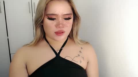 Snapshot of filipina_slutty69xxx chatting on 10.23.25 Angela DONT FORGET TO FOLLOW AND GIVE ME APPRECIATION online show from 10.23.25