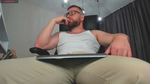 FindomGuyXXX online show from 11.28.25