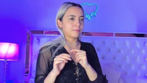 finnky1 online show from 03.08.25