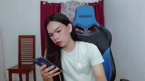 Snapshot of fionie_xxx chatting on 02.07.25 FIONA online show from 02.07.25