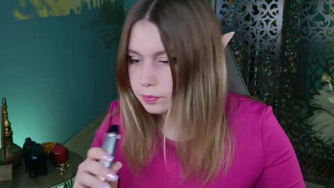 fiora online show from 01.08.25