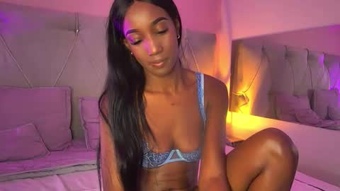 Snapshot of fiorelalenin chatting on 02.26.26 Fiorela Lenin online show from 02.26.26