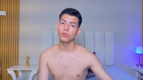 Nicolas online show from 02.04.26