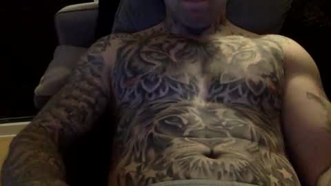 Snapshot of fitandtatd chatting on 04.09.26 fitandtatd online show from 04.09.26