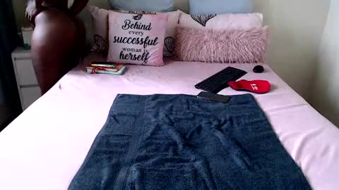 Snapshot of fitblair66_ chatting on 04.02.26 fitblair66_ online show from 04.02.26