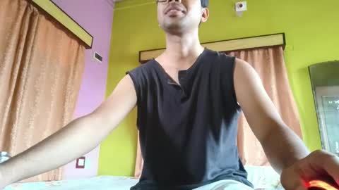 Ur BoyToy online show from 04.28.26