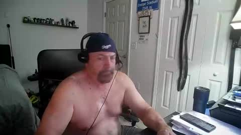 Snapshot of flaguy3233 chatting on 03.12.26 Florida guy online show from 03.12.26