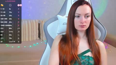 Snapshot of flamystar chatting on 01.17.25 Yana online show from 01.17.25