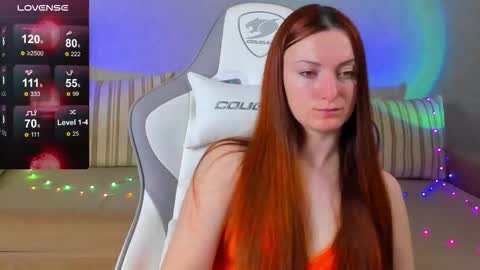 Snapshot of flamystar chatting on 10.26.25 Yana online show from 10.26.25