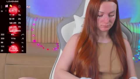 Snapshot of flamystar chatting on 11.29.25 Yana online show from 11.29.25