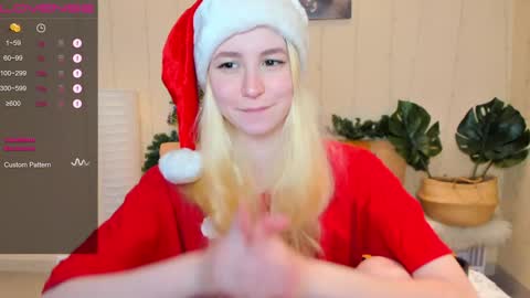 FlexiMona online show from 12.21.24