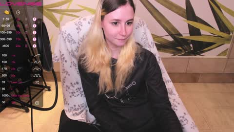 FlexiMona online show from 01.25.25