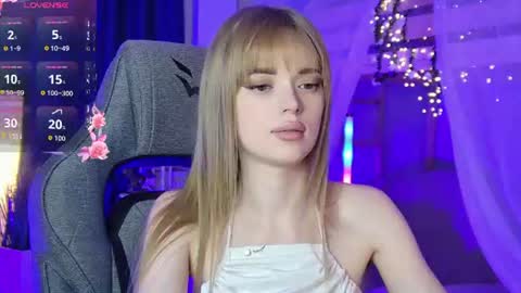 Flexyfoxy online show from 08.02.26