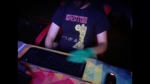 Snapshot of flingledrip chatting on 01.11.25 flingledrip online show from 01.11.25