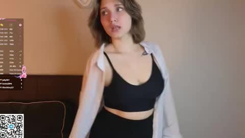 Doloras online show from 10.10.25