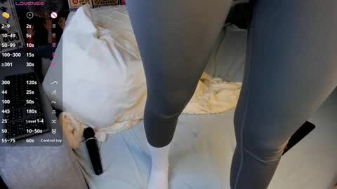 Emely  online show from 03.03.25