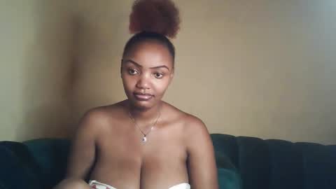 flirtymimie online show from 11.17.25