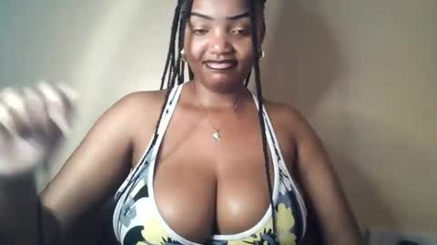 Snapshot of flirtymimie chatting on 07.13.26 flirtymimie online show from 07.13.26