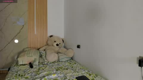    online show from 04.01.26