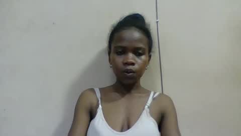 flora48230522373 online show from 05.24.26