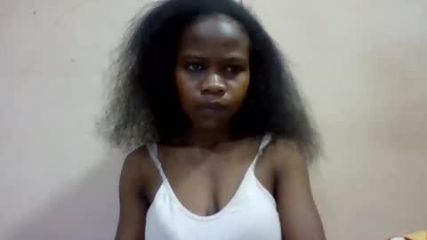 flora48230522373 online show from 05.25.26