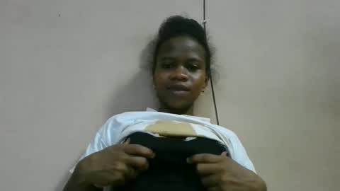 flora48230522373 online show from 05.31.26