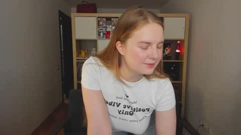 Hayley  I WILL COME BACK ON MAY 27TH 6pm UTC online show from 09.18.25