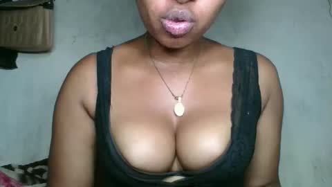 florencia011 online show from 10.26.25