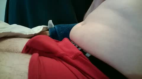 Snapshot of flow2105 chatting on 11.02.25 flow2105 online show from 11.02.25