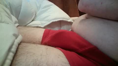 Snapshot of flow2105 chatting on 11.30.25 flow2105 online show from 11.30.25