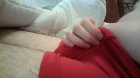 Snapshot of flow2105 chatting on 12.21.25 flow2105 online show from 12.21.25