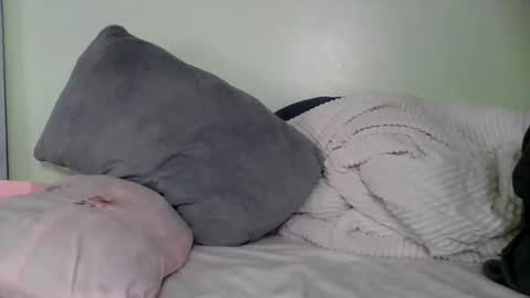 flower748 online show from 03.16.26