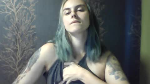 Snapshot of flower_bluee chatting on 07.23.26 Ambika 3 online show from 07.23.26