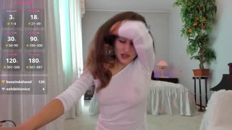 Snapshot of flower_nicole chatting on 11.06.25 Nicole online show from 11.06.25