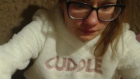 say meow and send tip  online show from 12.18.24